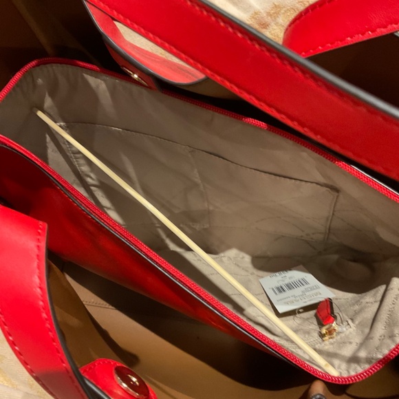 New Michael Kors Emilia dark sangria large leather tote - Picture 5 of 7